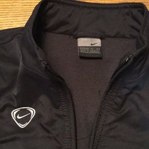 Nike Girls Black Jacket. Size M 10/12.